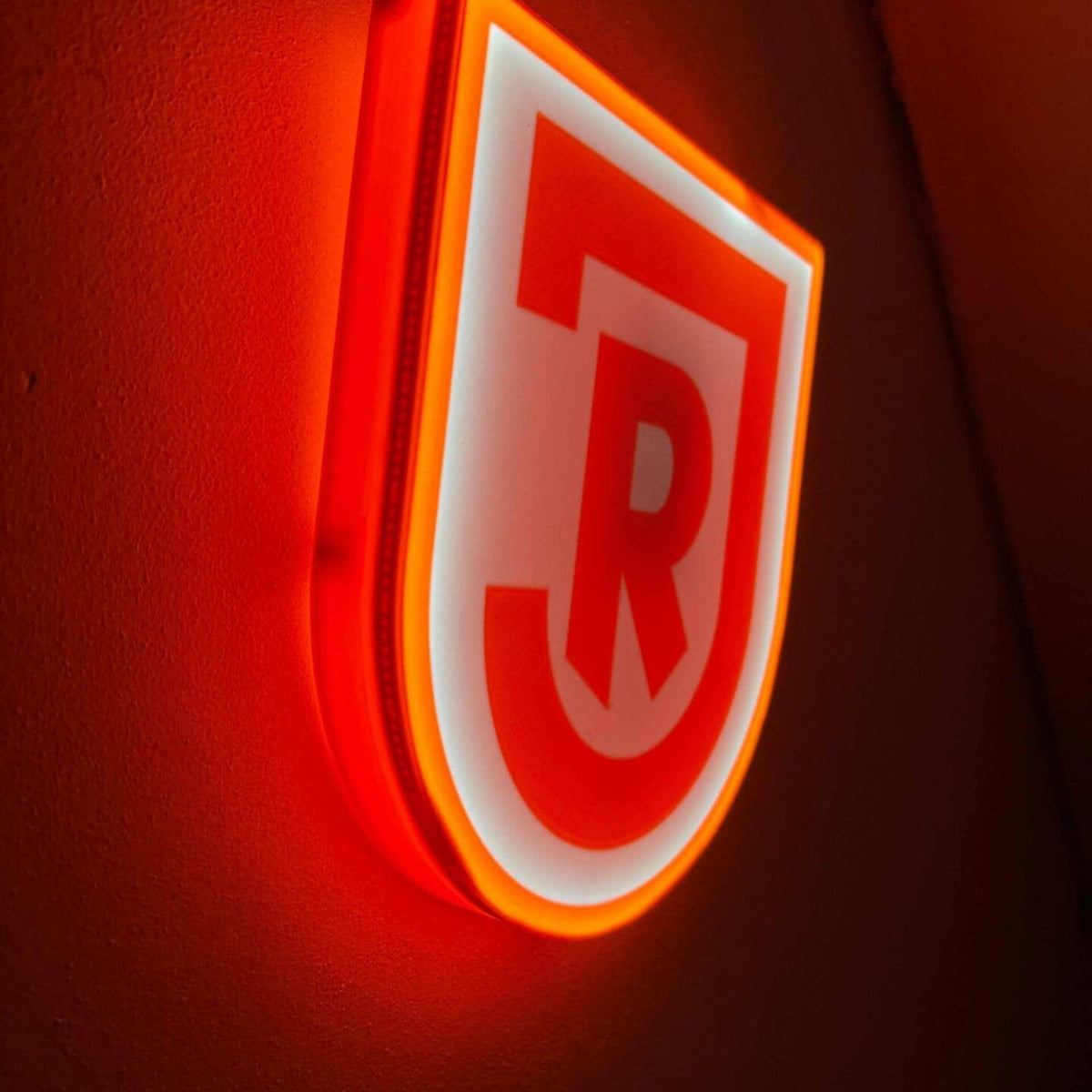 SSV Jahn Regensburg LED-Leuchtschild – echtes Stadion-Feeling für Zuhause